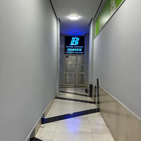 Valeur Penthouse Center *