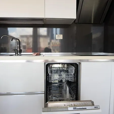 Valeur Penthouse Center דירה טיראנה