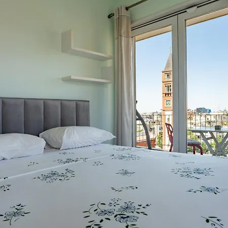 Valeur Penthouse Center *